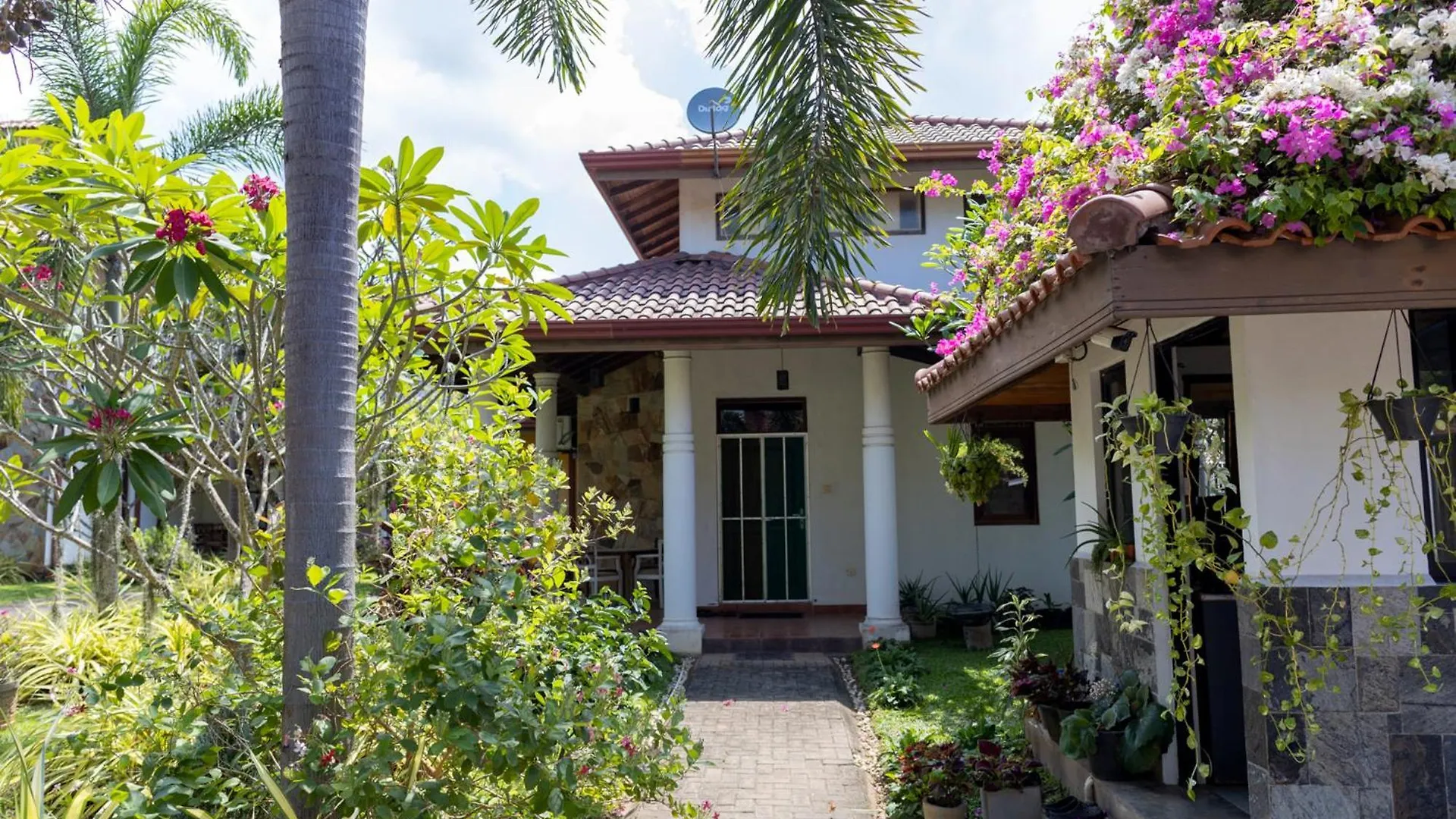 נגומבו Seahorse Villas דירה